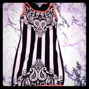 Flying Tomato Sleeveless Print Sweater Dress